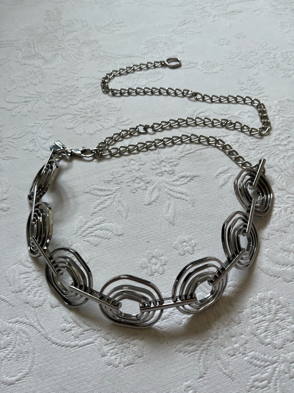 Chico’s Silver Tone Geometric Circles Metal Chain Belt Adjustable One Size
